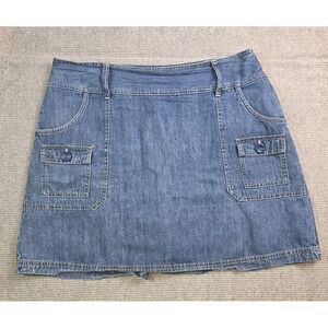 St Johns Bay Womans Denim Jean Skort Size 10P petite blue